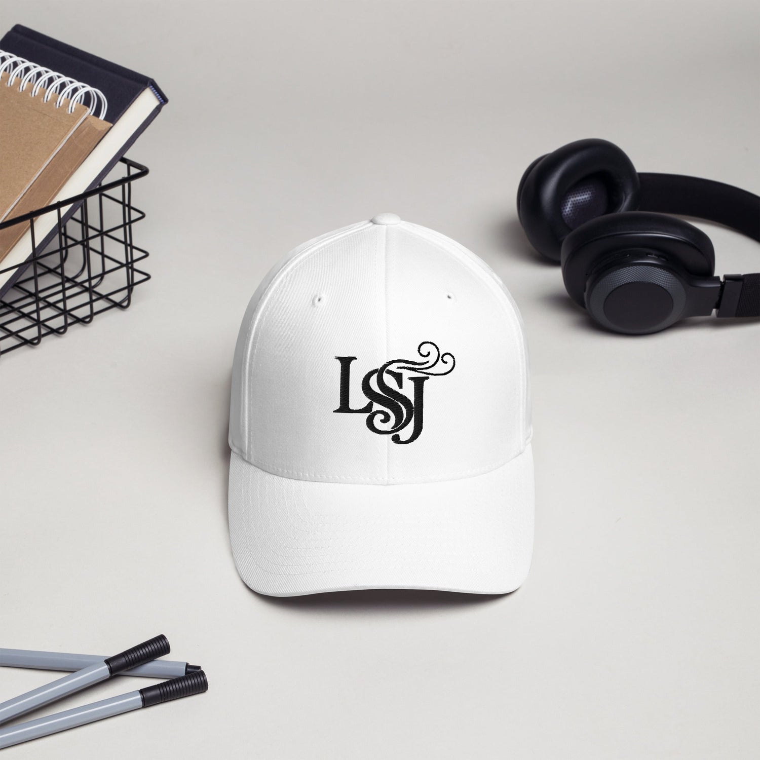 Chapeaux